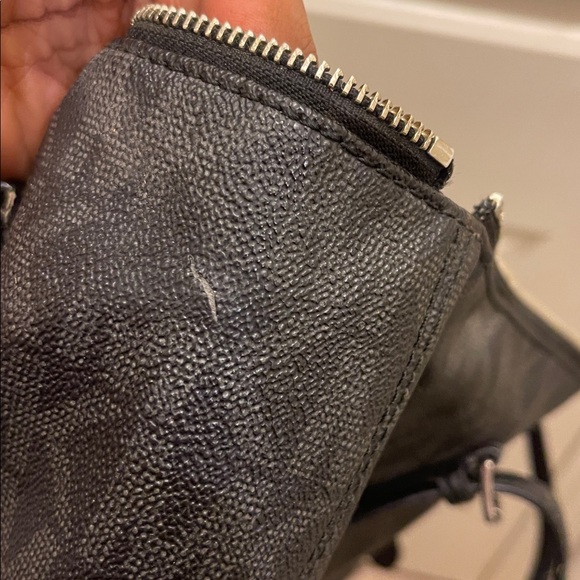 Michael Kors Black Tote Bag. Please read Description Notes - Picture 10 of 16